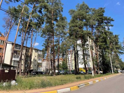 Земельна ділянка, Ірпінь в затишному місці серед сосен 10 соток Ирпень