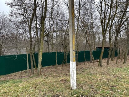 Продам ділянку з будівлею для ведення бджільництва Хмельницький