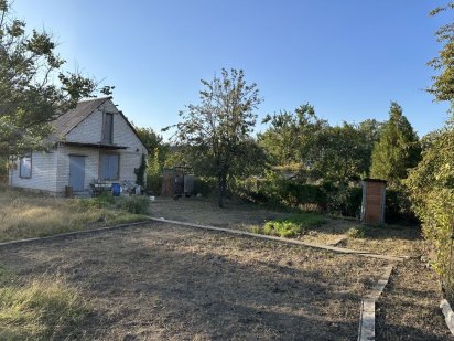 Продажа  участка с домиком в пригороде Кривого Рога Кривий Ріг