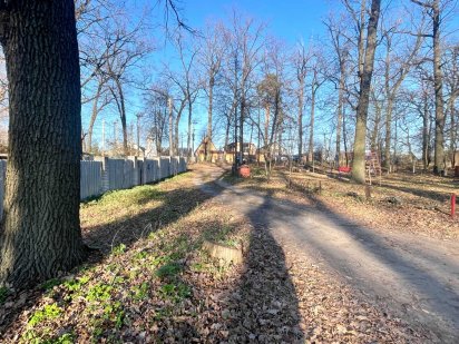 Продаж земельної діялнки з комунікаціями в Бучі