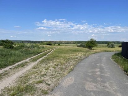 Земельна ділянка для дому,дачі 10 сот (гарно, тихо) Гостомель ст.Озера