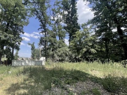 Ділянка поруч з лісом. Під будівництво. Ірпінь