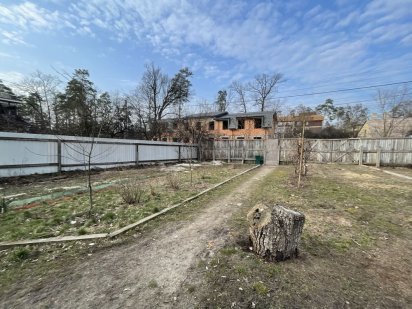 Ділянка в центрі Бучі по вул. Михайловського