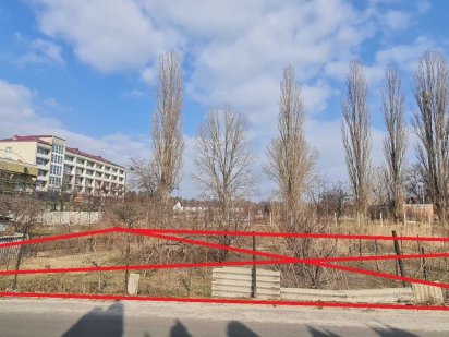 Фасадна ділянка по вул.Дахнiвська Сiчь вул.Волкова 10сот бiля р.Днiпро Черкаси