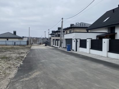 Буча, Котляревского  (Бучанский парк)