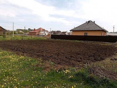 Продам земельну ділянку під забудову Чернівці