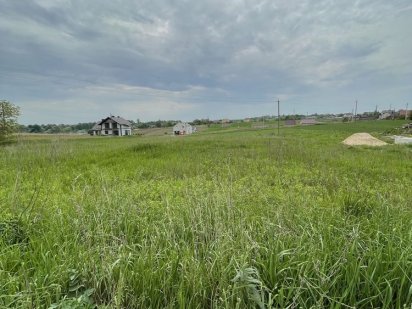 Продаю ділянку в Житині, район новобудов. Ровно