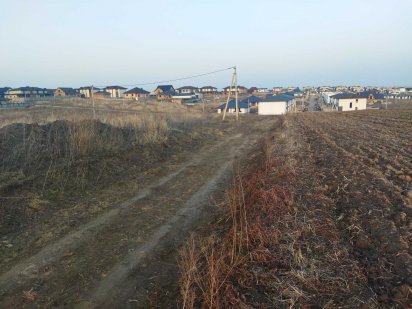 Продам земельну ділянку /пай Рівне