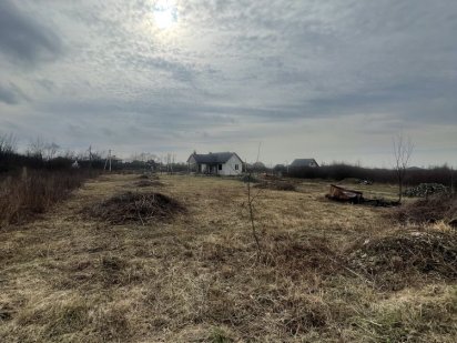 Продається рівна ділянка в Р-н Сідний