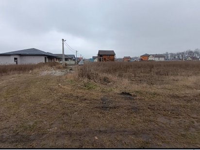 Продаж земельної ділянки під житлову забудову