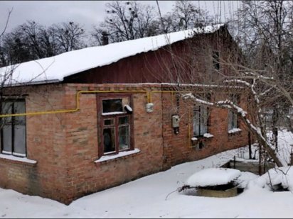 Продається ділянка з будинком на Старому місті.