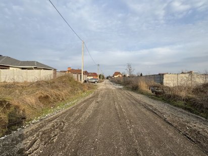 Продам участок возле Бородинского