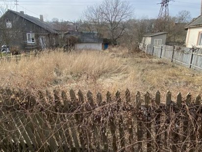 9 соток, КЕМПІНГ, вул. Гречаного, гарний заїзд, рівнина Черновцы