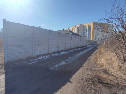 10 соток напротив ЖК Ньютона, рядом Павленки. Электричество, огорожен! Харьков