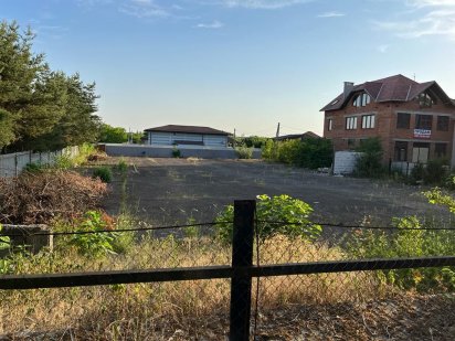 Продаж земельної ділянки комерційного призначення (під будівництво). Ужгород