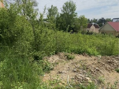 Земельна ділянка під котеджі