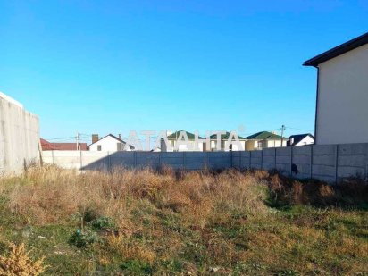 Ділянка 4 сотки на забудованій вулиці Одесса