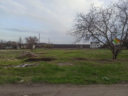 Продам участок 8 соток ровный Дніпро