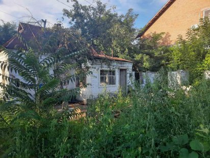 Продам участок с ветхим домом Дніпро