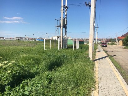 Участок с коммуникациями и широким фасадом! Одесса