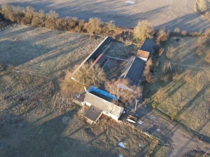 Продаж комерційної нерухомості . Берегово