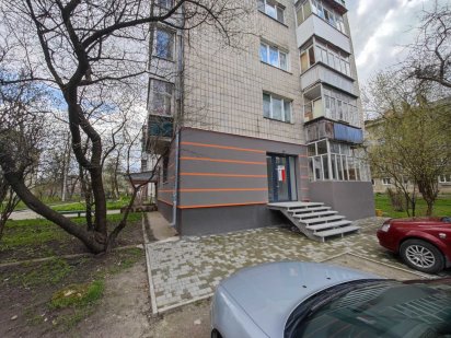 Фасадне приміщення з орендарями на Пулюя під пасивний прибуток Івано-Франківськ