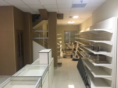 МІ Продається сучасне фасадне приміщення на Героїв Майдану Черновцы