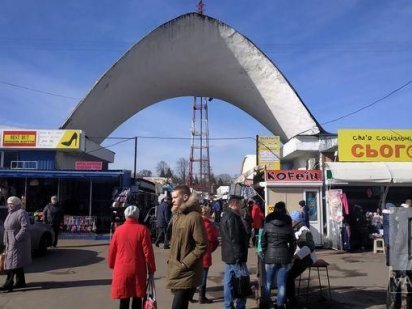 Торговое место ларек центральный рынок 12м2 Чернігів
