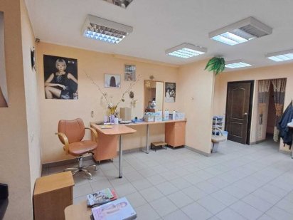 Продам фасадне приміщення вул Волковича р-н Ремзавода, Обл. Лікарні Чернігів