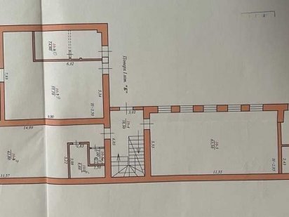 Комерція 775 м2 на ділянці 6 сот в Центрі під клинику, офіс, оренду. Черновцы