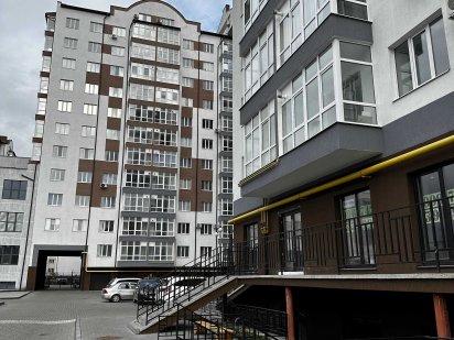 Комерція,продам приміщення в центрі Бандери-Височана-Сахарова готовк Івано-Франківськ