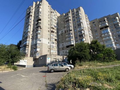 Продам помещение г.Запорожье улПобеды  465 м2