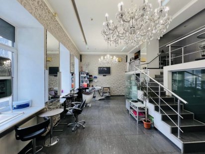 Продажа стильного салона красоты в центре, ул.С.Ефремова (Ворошилова) Дніпро