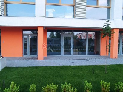 Продам коммерческое помещение 79 м2 ж/м Левобережный-3 Дніпро