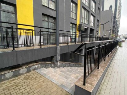 Продаж або оренда комерційного приміщення в ЖК Шенген вул Залізнична Львов