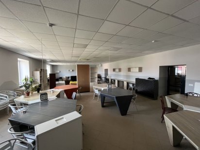 Продаж комерційного приміщення 2130м2 вул.Промислова 21 Львов