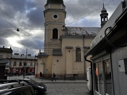 Продам підвал у центрі Львова Львов