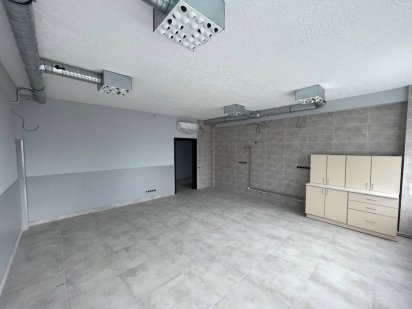 Невелике приміщення в оренду - з генератором (35 кв м) Суми