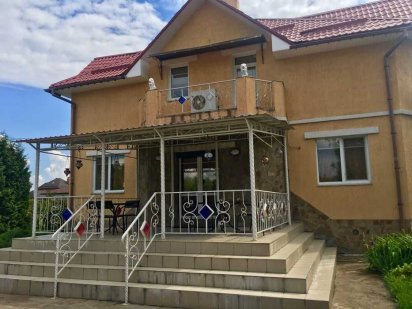 Аренда дома посуточно  Бильярд возле Десны с.Троещина Киев