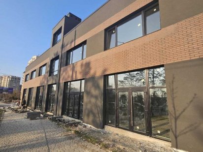 Продаж комерції з терасою, по вул Гурика Івано-Франківськ