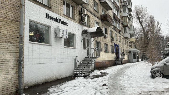 Фасад в центре Киева под бизнес, магазин 42 кв. Ул Лаврская - фото 1