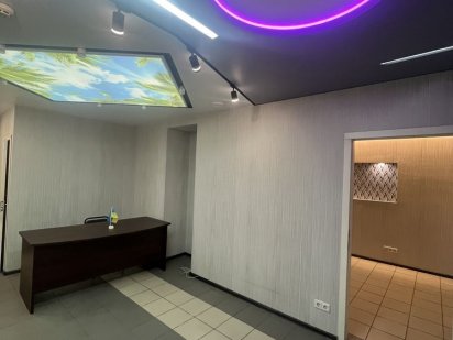 Офис  Центр Бульвар Шевченко