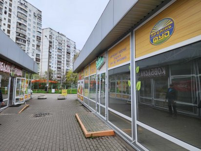 Оренда приміщення 100 кв.м., на ринке Десна. вул.Кибальчича 19в Київ