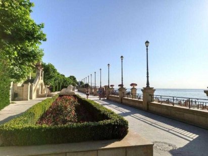 Аренда здания с территорией под клинику, рекреационный центр Одесса