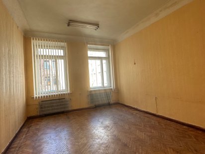 Сдам офис напротив Никольского Харків