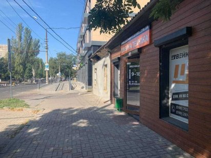 Аренда офиса 63 м2 с выходом на Троицкую в  районе авторынка Миколаїв