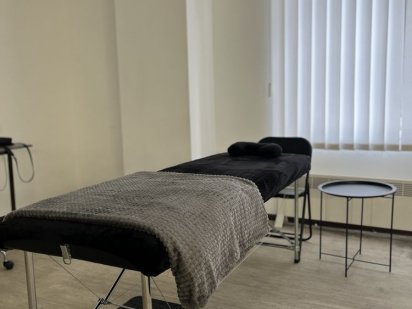 Сдается место для бровиста,визажный стол