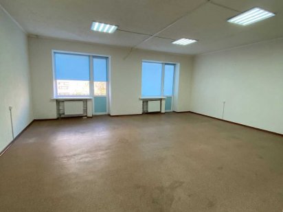 Помещение с водой под услуги в ЦЕНТРЕ  36-54 м.кв