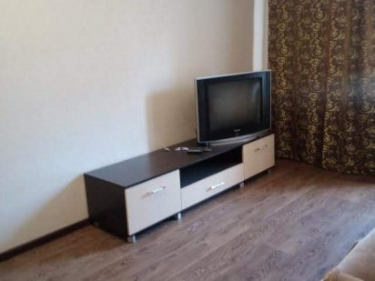 Посуточно 1-ная квартира, район жд вокзала Краматорск