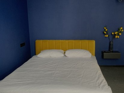 Здається 1 км квартира подобово. Стрый